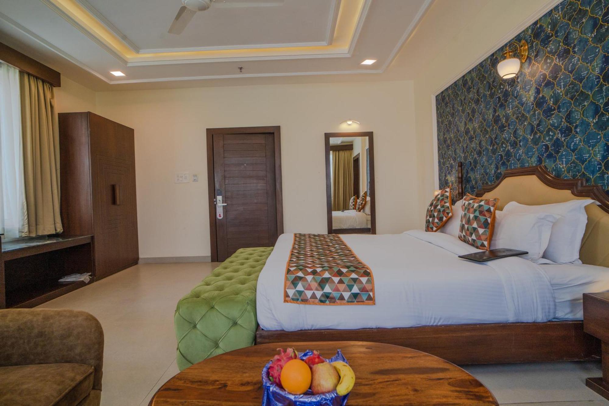 The Courtyard - Beyond Bar & Club Hotel Udaipur Exterior foto